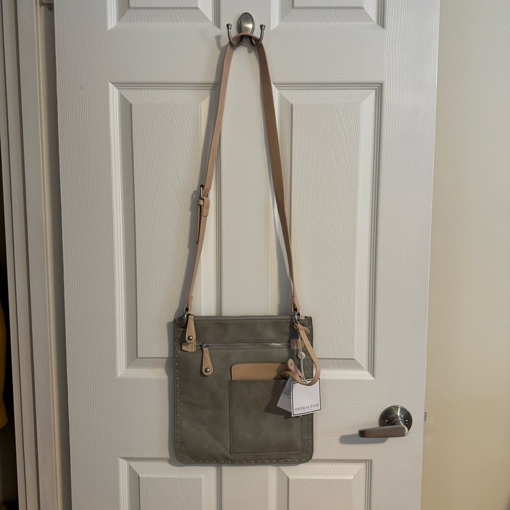 NWT Shiraleah Chicago Crossbody